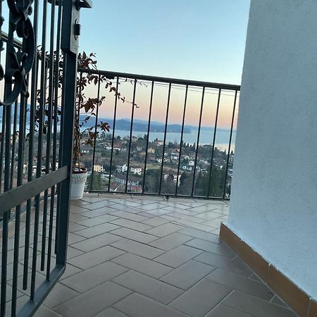 Overlooking Lago Maggiore Verbania Exterior foto